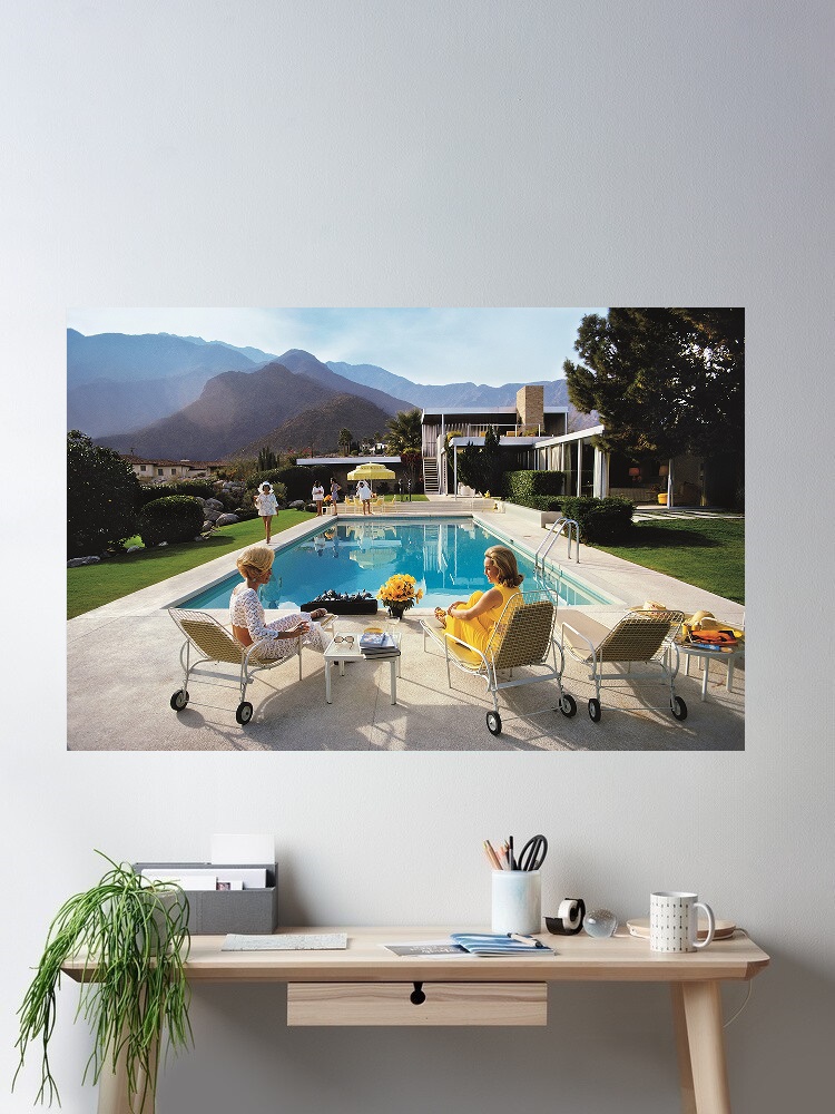 Luxury Lifestyle Picture - Retro Poolside Host Luxury Lifestyle de